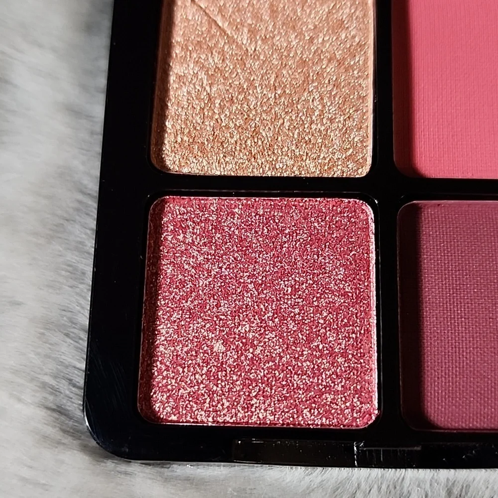 New‎ Beauty Vault Plum Palette Eyeshadow